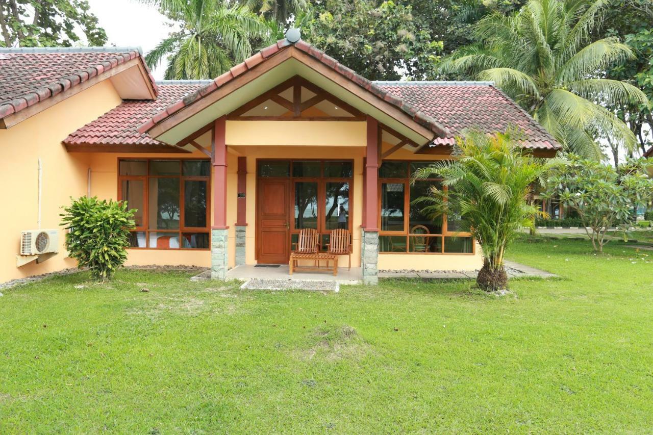 Sanghyang Indah Spa Resort Аньер Экстерьер фото